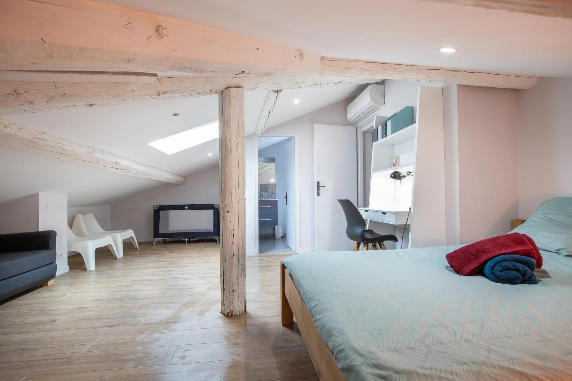 La Chic Comedie - 2 Chambres - Hypercentre - Wifi 몽펠리에 외부 사진