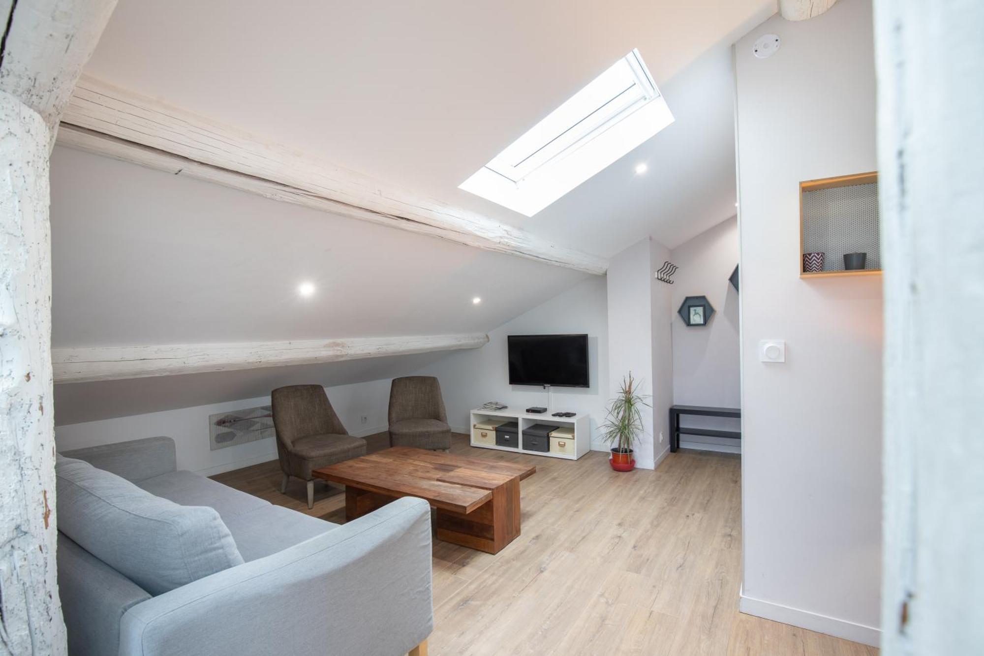 La Chic Comedie - 2 Chambres - Hypercentre - Wifi 몽펠리에 외부 사진