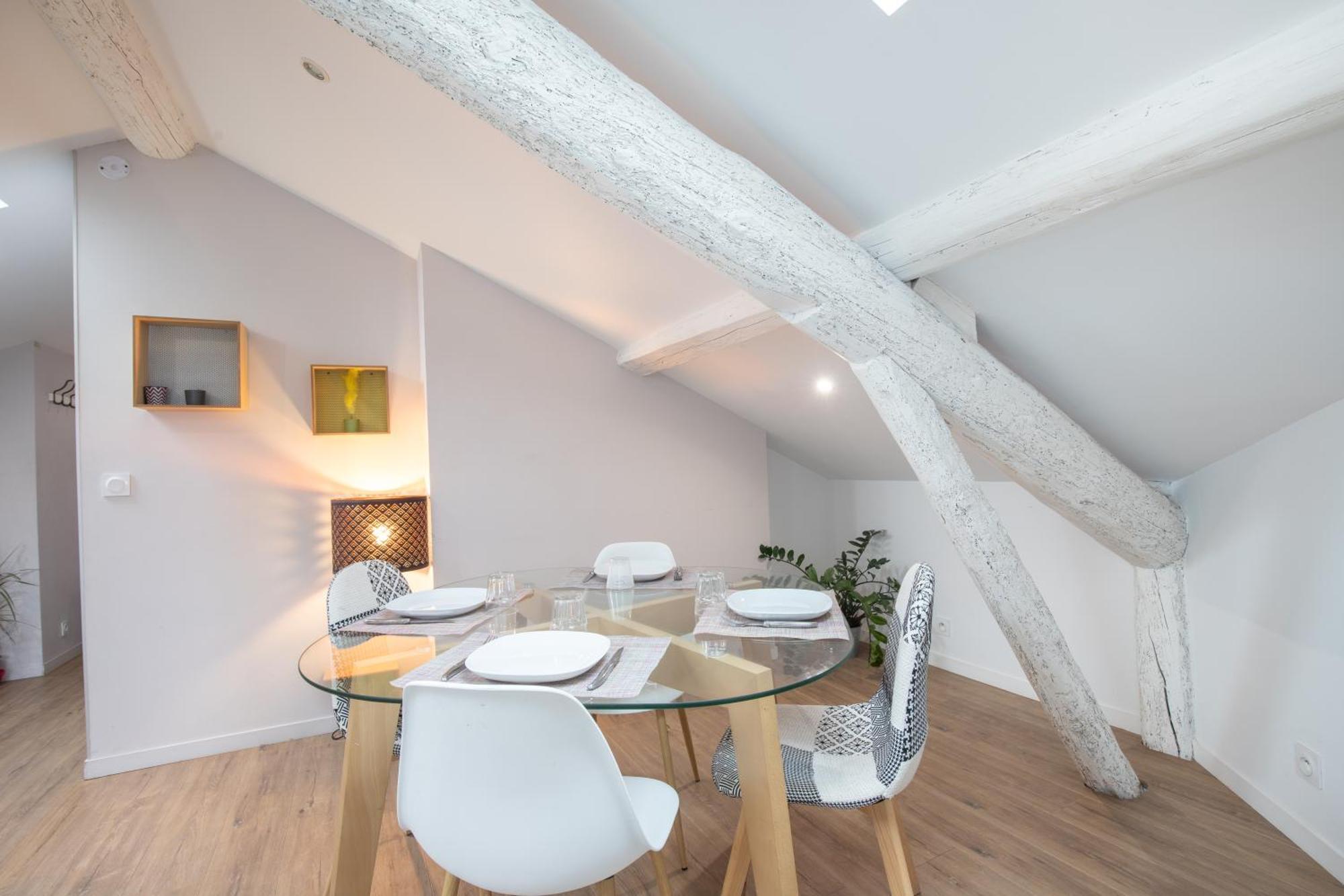La Chic Comedie - 2 Chambres - Hypercentre - Wifi 몽펠리에 외부 사진