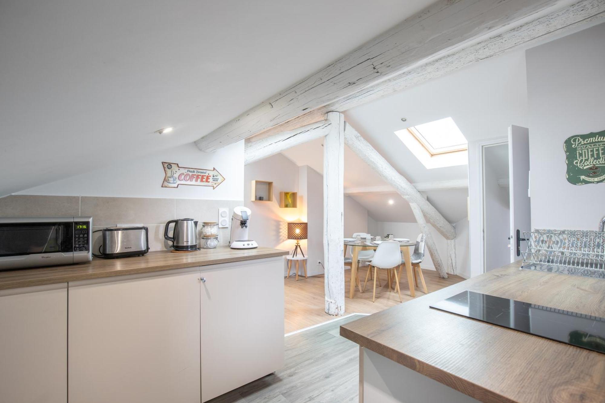 La Chic Comedie - 2 Chambres - Hypercentre - Wifi 몽펠리에 외부 사진
