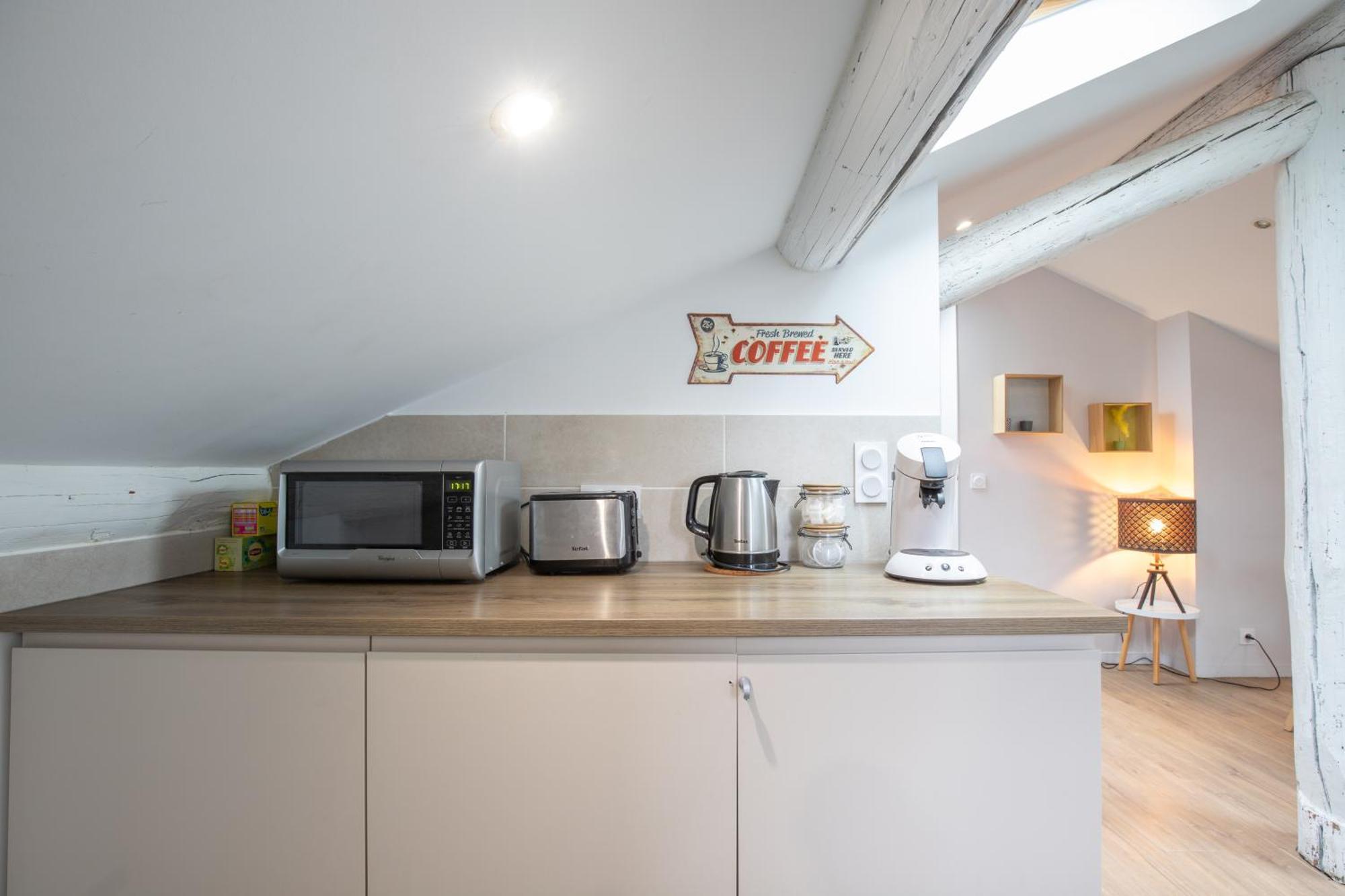 La Chic Comedie - 2 Chambres - Hypercentre - Wifi 몽펠리에 외부 사진